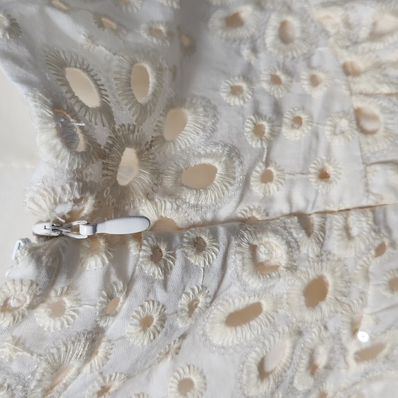 Desigual Swiss Embroidery Dress - Picture 9 of 10